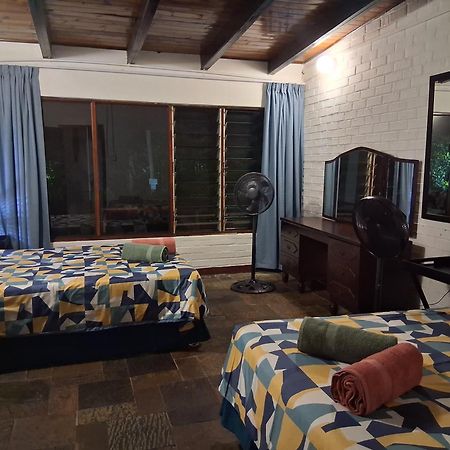 Apartamento Bushpigs Haven Saint Lucia Estuary Exterior foto